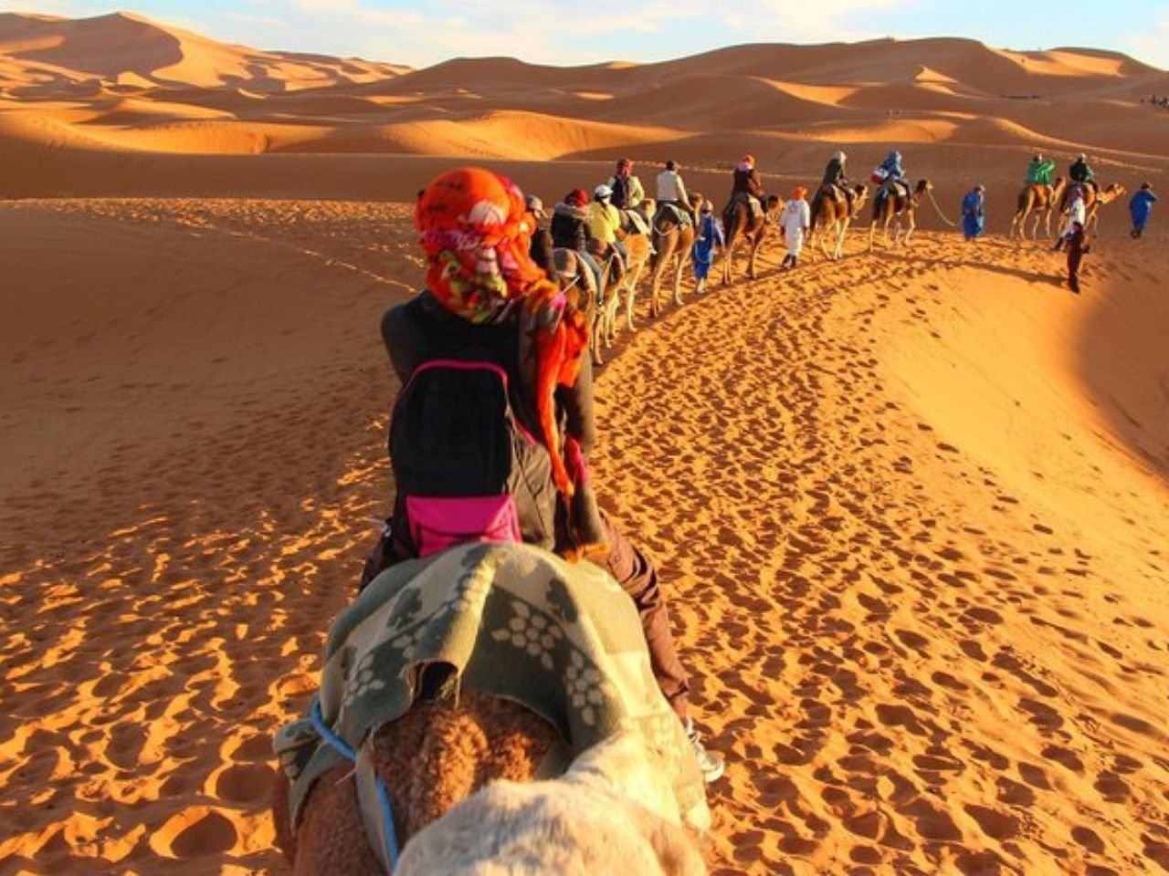 Day 11: Fez – Ifrane – Azrou – Midelt – Ziz Gorges – Erfoud – Rissani – Merzouga