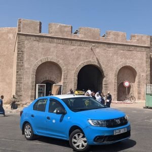 distance marrakech essaouira taxi